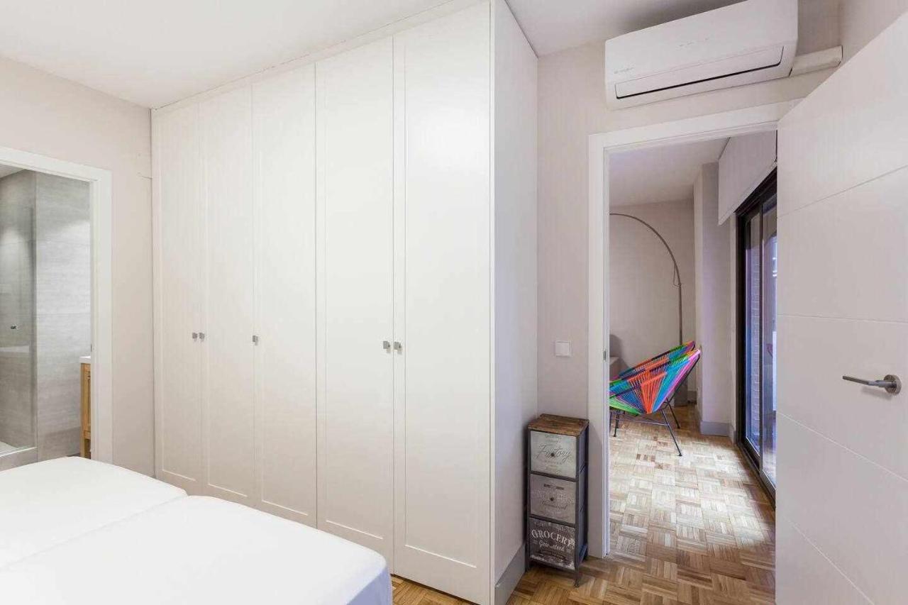Apartamento Lujo Castellana Chamartin Apartment Madrid Exterior photo